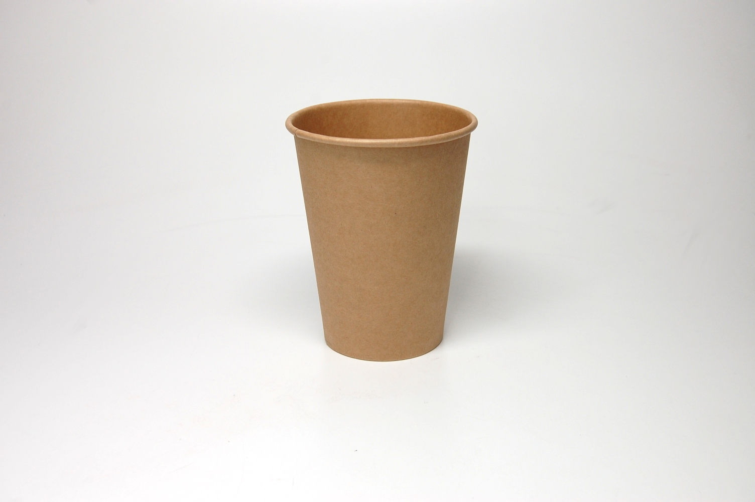 50 Stück Coffee-to-go-Becher D.9cm 300ml/12oz KRAFT CUPS braun